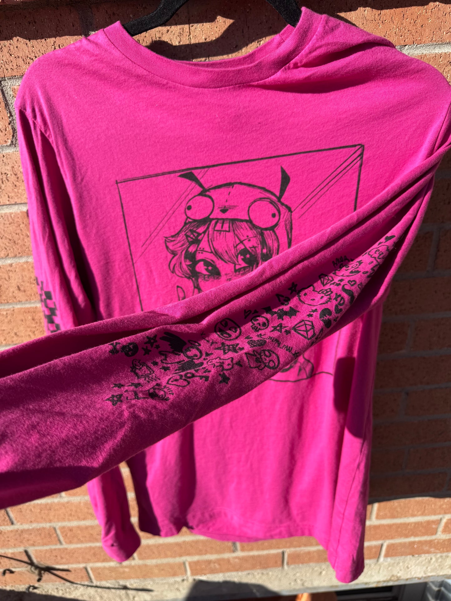 Equipment "Scene" Long Sleeve Tee